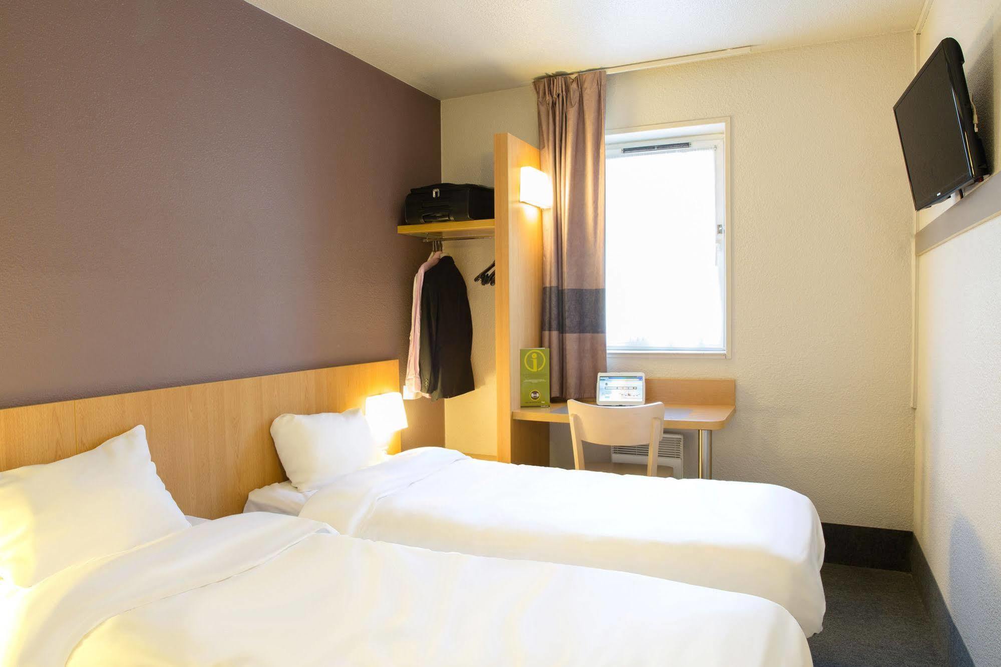 B&B Hotel Villeneuve Loubet Plage Eksteriør billede