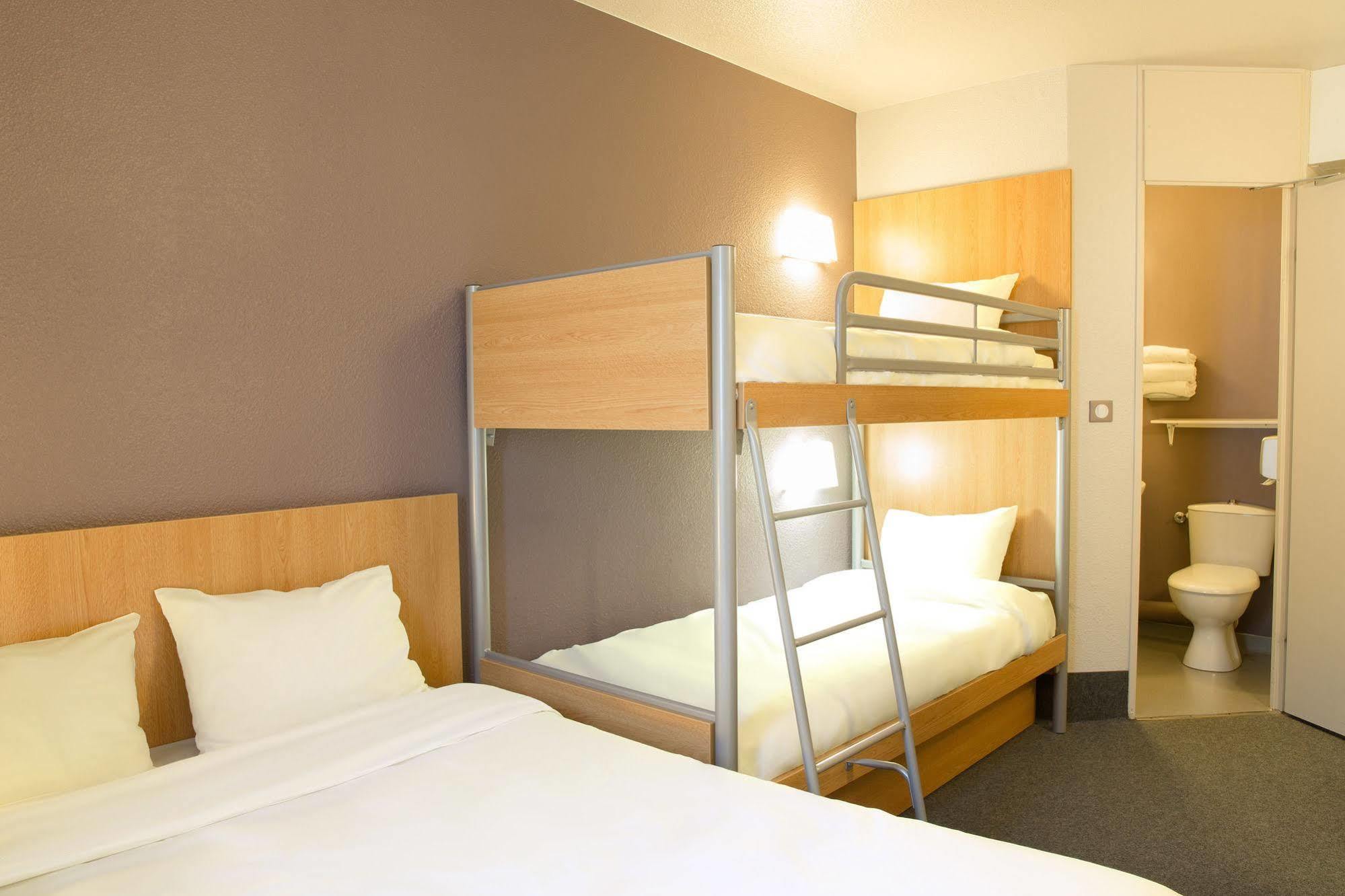 B&B Hotel Villeneuve Loubet Plage Eksteriør billede